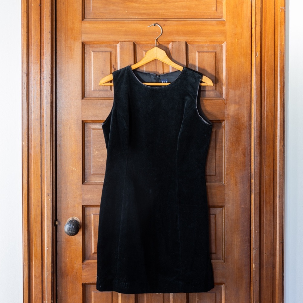 Vintage Gap velvet dress